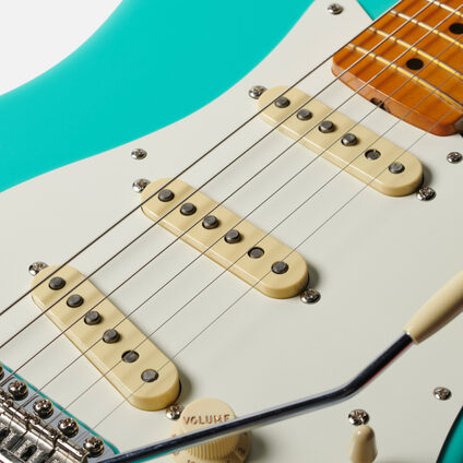 Shop Fender | Electric Guitars, Acoustics, Bass, Amps & More