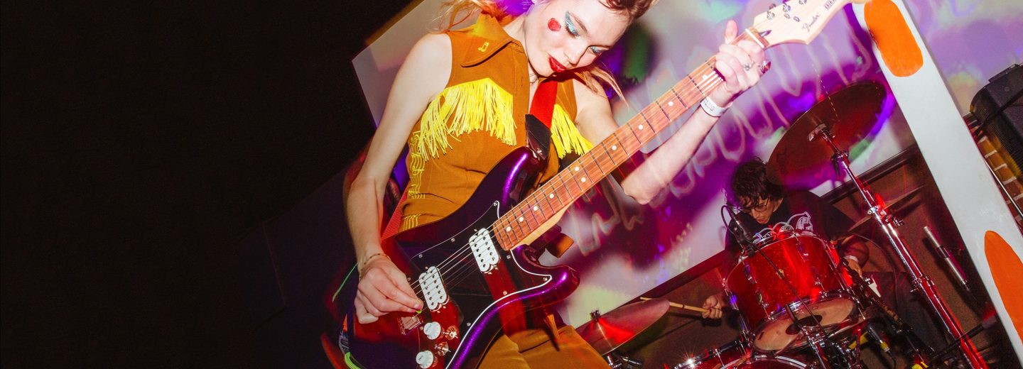 Acoustasonic_Stratocaster