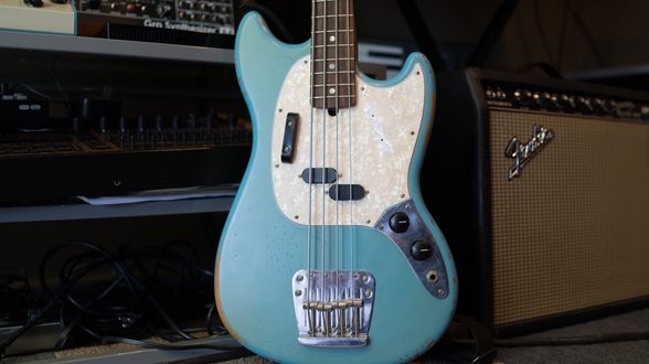 Fender mustang clearance bass jmj